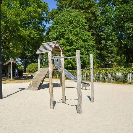 Hébergement de vacances Awesome In W/ Wifi And 2 Bedrooms
